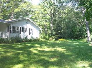 157 Dunns Corner Rd, Westerly, RI 02891