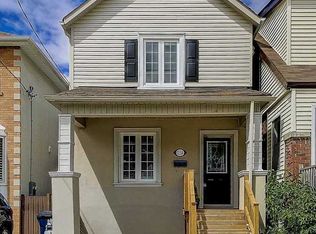 1154 Woodbine Ave, Toronto, ON M4C4C9