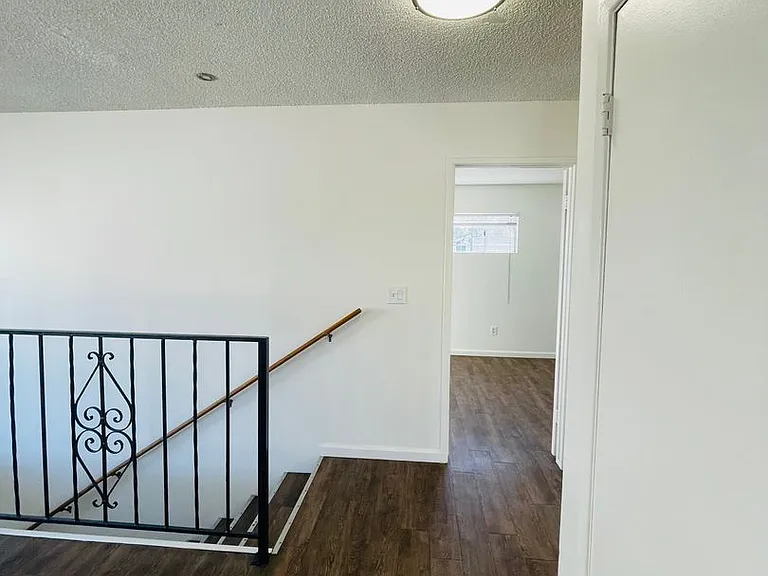 129 E Santa Ana St — Photo 17