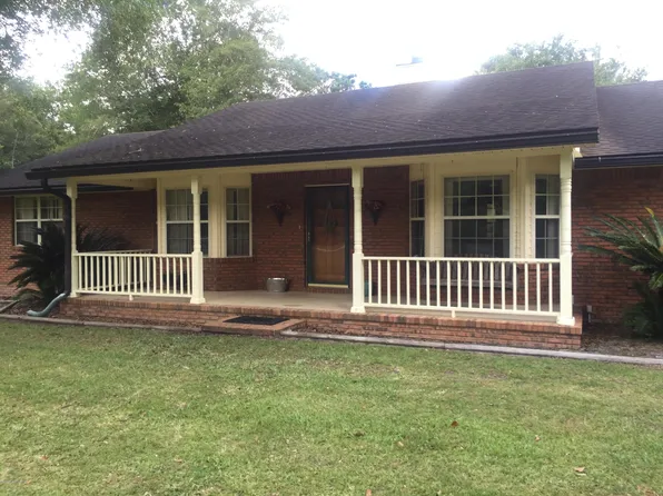 7568 Ridge Estates Dr W, Glen Saint Mary, FL 32040