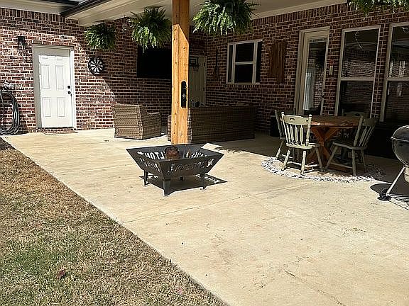Porch with speaker system