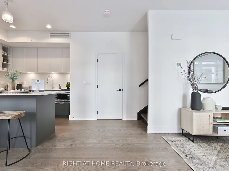 55 Nicholas Ave #9 — Photo 3