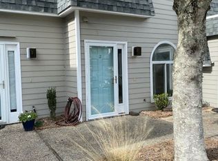 6328 Wrightsville Ave APT B2, Wilmington, NC 28403