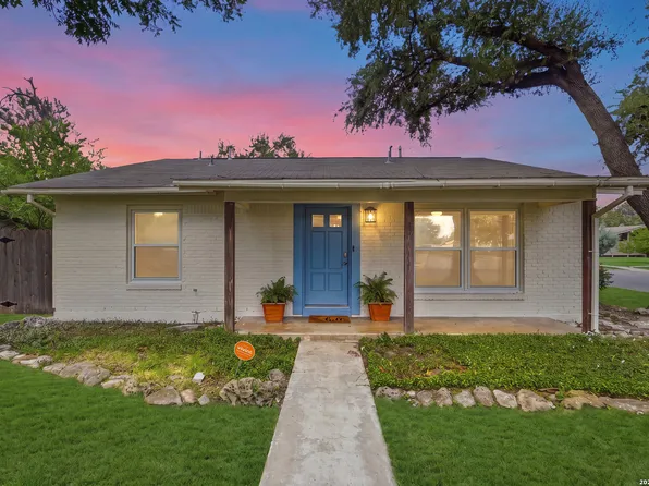 110 EASTLEY DR, San Antonio, TX 78217