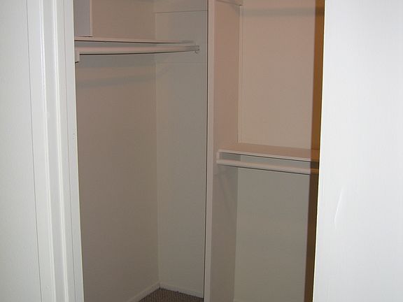 4th image of 16591 E Buena Vista Ave