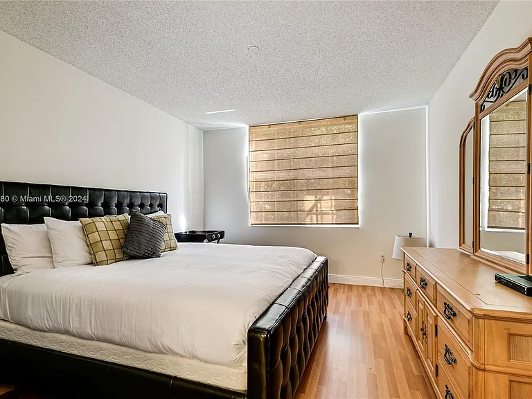 19701 E Country Club Dr #5107 — Photo 13