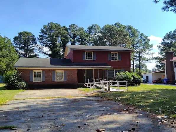 1705 Brook Haven Dr, Greenville, NC 27834