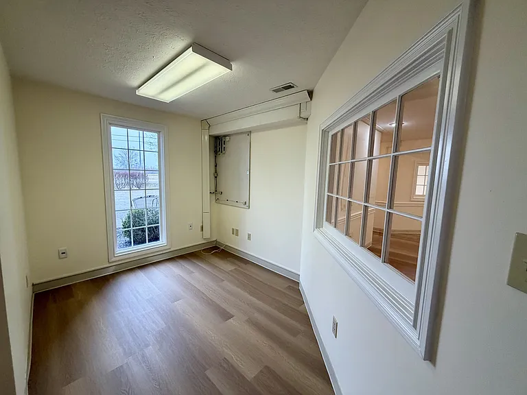 102 Manor Dr #1-101 — Photo 9