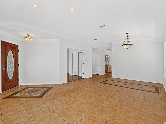5th image of 11311 Faywood