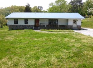 2735 Spruce Hill Rd, Louisville, TN 37777