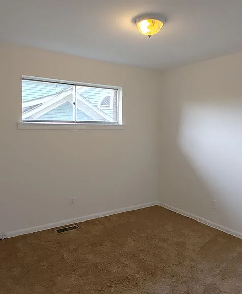 929B Fortwood St — Photo 10