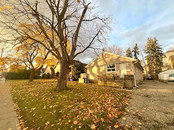 22 Hickory St W, Waterloo, ON