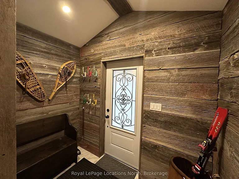 128 Orchard Dr — Photo 3
