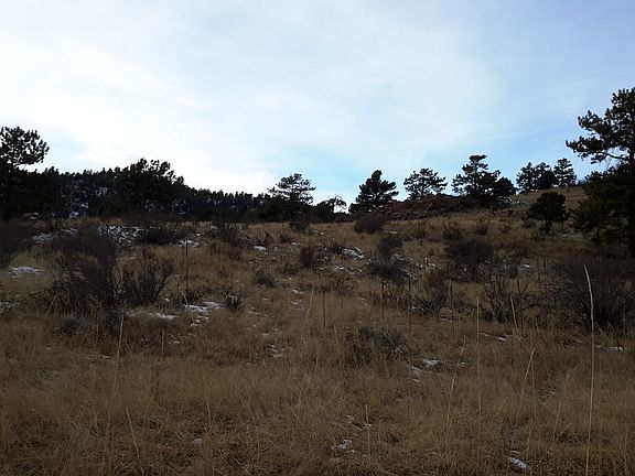 Backs to 35 Acres Private