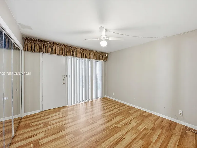 6010 S Falls Circle Dr #323 — Photo 17