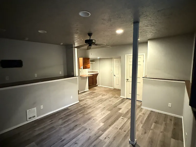 7 Lost Fork Ln — Photo 35