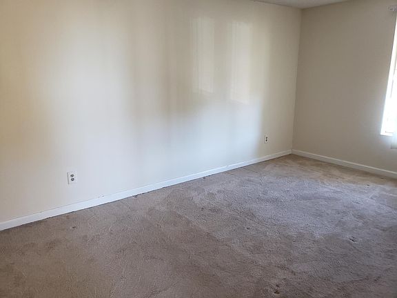 5th image of 4092 Avati Dr
