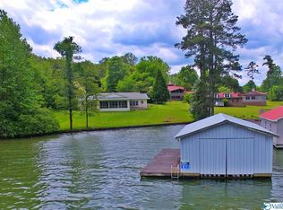 80 Cotton Rd, Guntersville, AL 35976