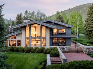 512 Fairway Rd, Sun Valley, ID 83353