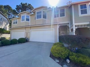 15 Glen Lake Dr, Pacific Grove, CA 93950
