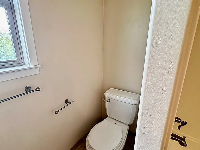 1745 Edeline Ave — Photo 6