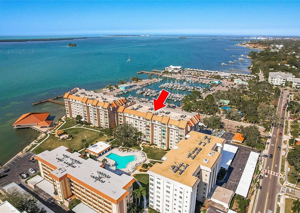 1st image of 632 Edgewater Dr Unit 533