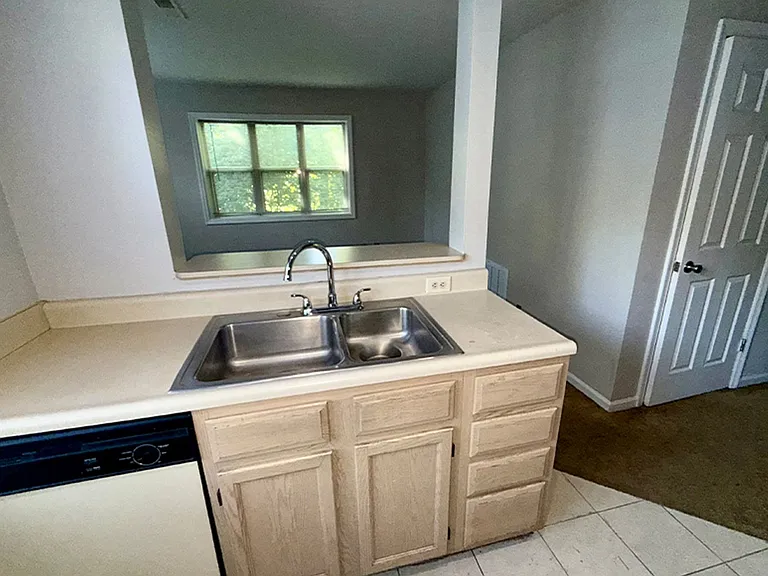 3227 Bishop St — Photo 1