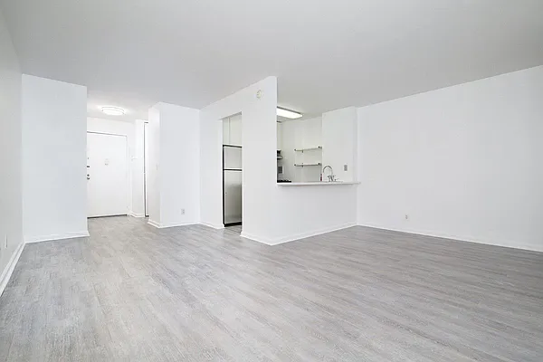 Sold by Compass | media 17