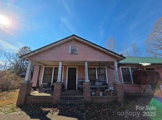 4992 Leger Rd, Valdese, NC 28690