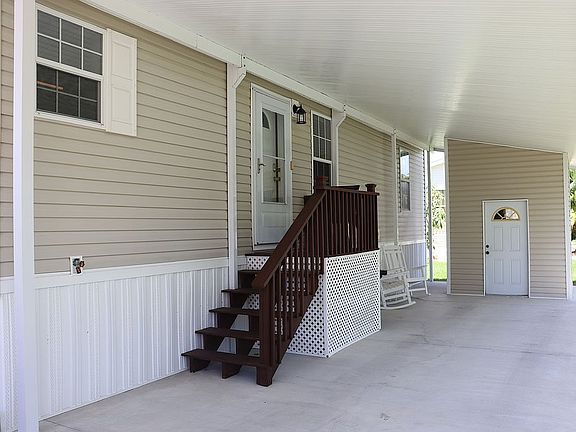 2nd image of 24 Emden Cir