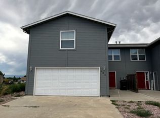 353 W Song Sparrow Dr, Pueblo, CO 81007