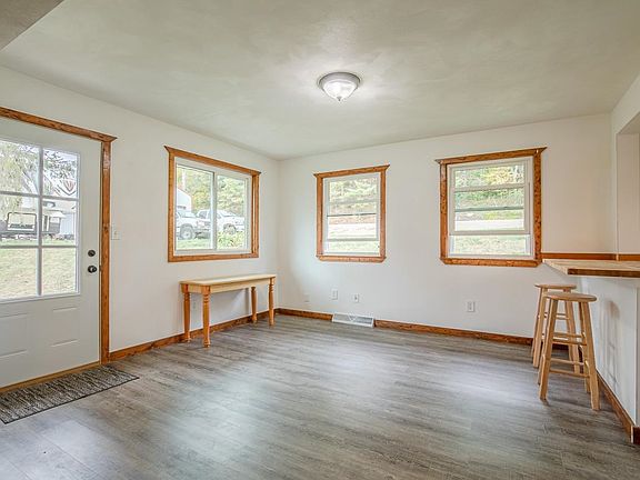 2nd image of 18369 Sth #78