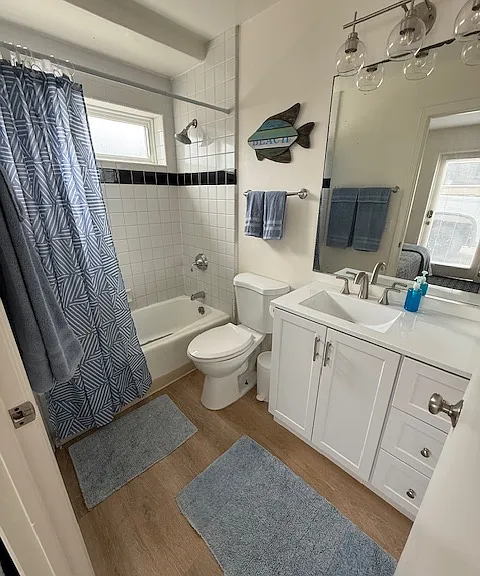 718 Sunset Ct — Photo 5