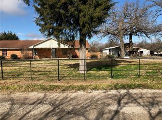 690 Farr Altom Rd, Combine, TX 75159