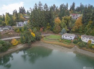 915 Shorecliff Rd, Bremerton, WA 98312