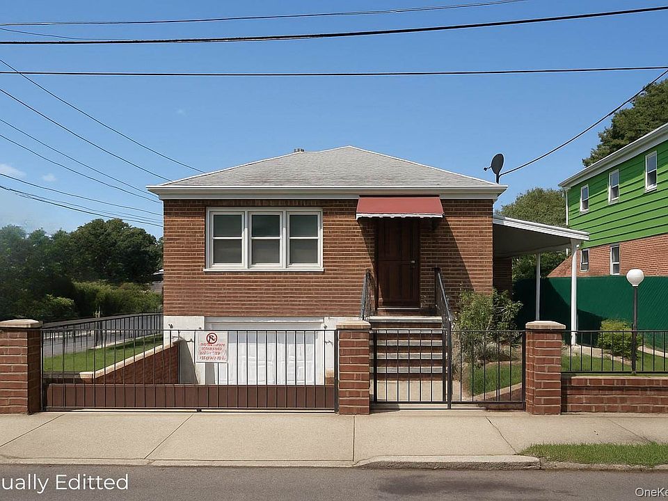 1st image of 2366 95th St
