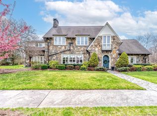 225 N Manor Ave, Kingston, NY 12401