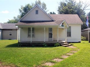 257 S Main St, Rosedale, IN 47874