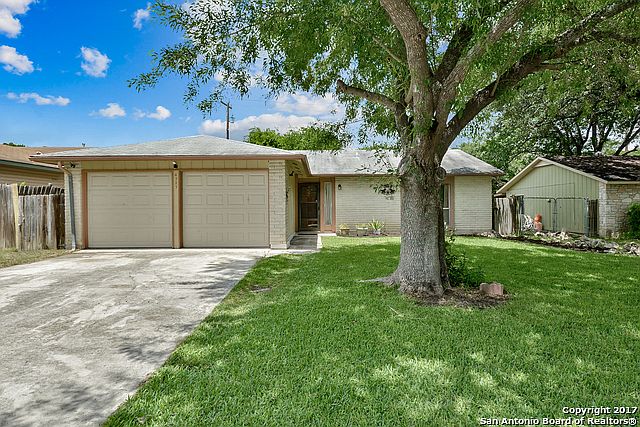 1st image of 4727 El Vedado St