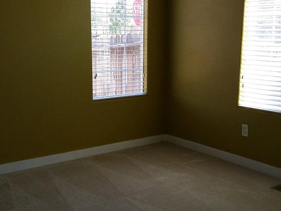 Bedroom can be den (no closet)