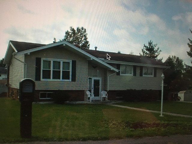 1st image of 2320 Ridgewood Dr