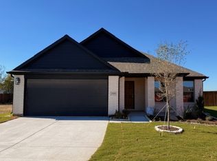 2400 Galaxy Trl, Alvarado, TX 76009
