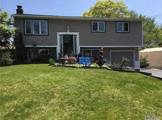 19 Biscayne Drive, Selden, NY 11784