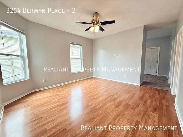 3254 Berwyn Pl #2 — Photo 11