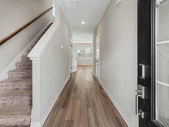 2nd image of 1023 Baltusrol Ln