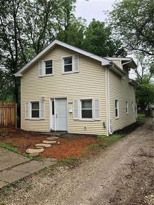 1115 1/2 Locust St, West Des Moines, IA, 50265