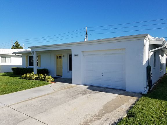 extra wide drive way