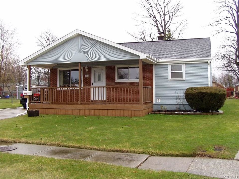 1st image of 72 Loretto Dr