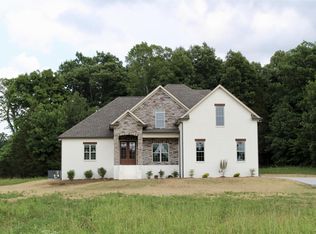 1381 Walnut Hill Rd, Lebanon, TN 37090