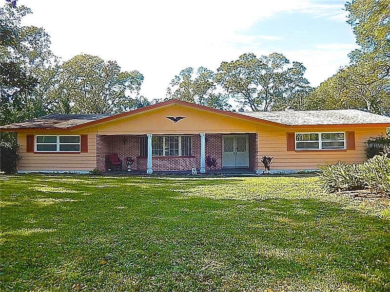 1st image of 1596 Beverly Dr